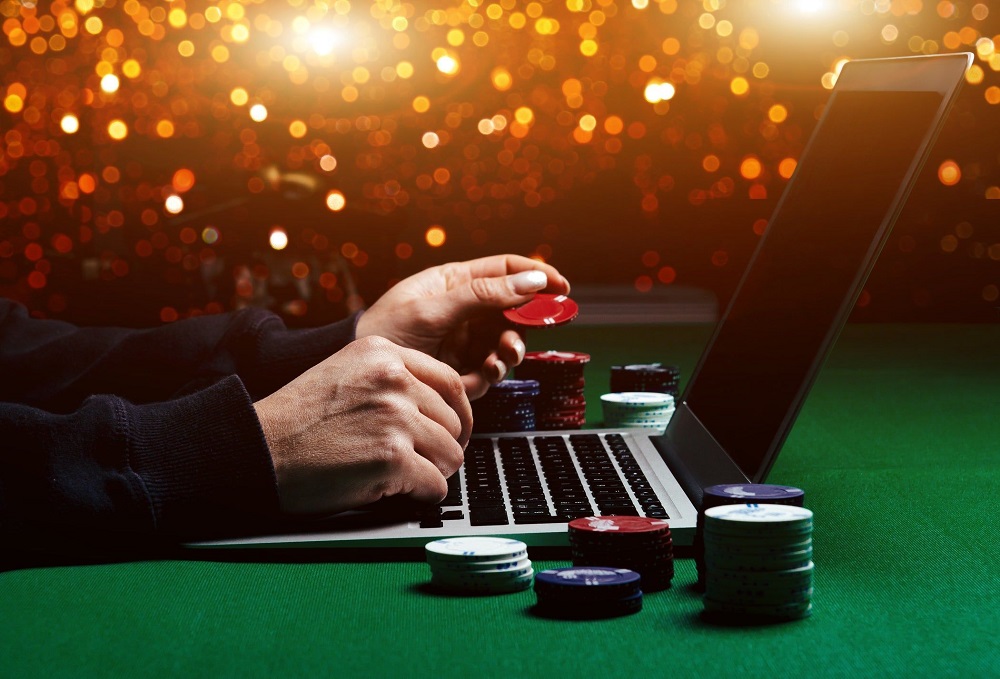 How Does An Online Casino Offer Better Gambling Experience? 